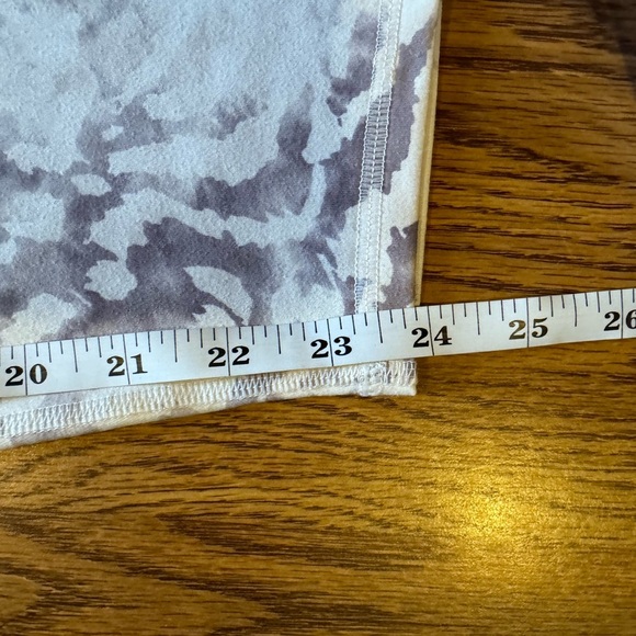 Powerhold Fabletics Leggings White Grey Tiger Pink Straps Women’s Large Workout - Picture 6 of 12